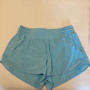 Lululemon hotty hot high rise 2.5 light blue